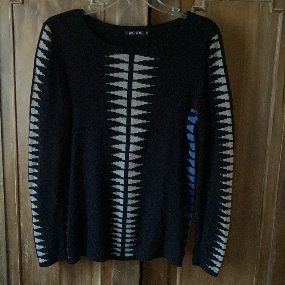 Nic+Zoe sweater size M